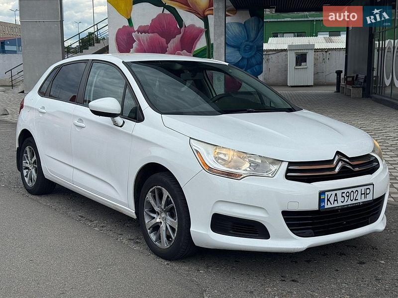Хэтчбек Citroen C4 2012 в Киеве