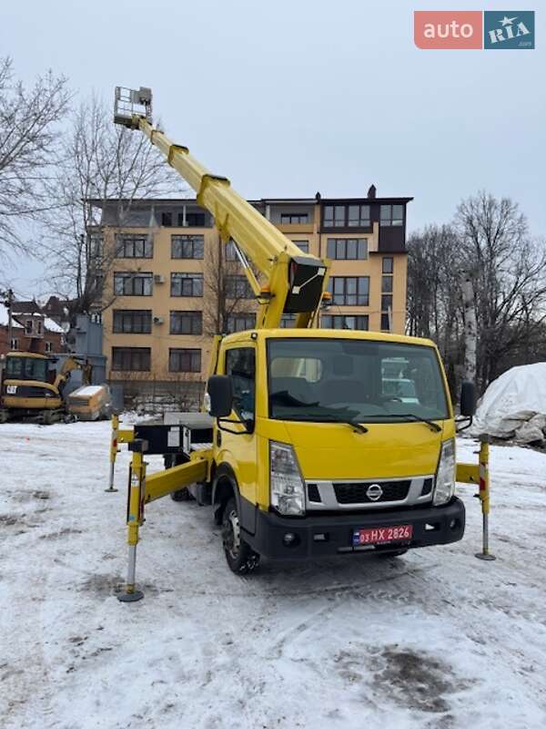 Автовышка Nissan Cabstar 2015 в Черновцах
