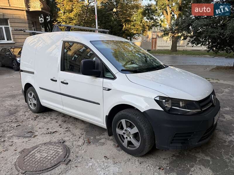 Грузовой фургон Volkswagen Caddy 2018 в Львове