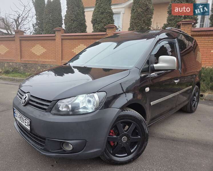 Минивэн Volkswagen Caddy 2011 в Хмельницком