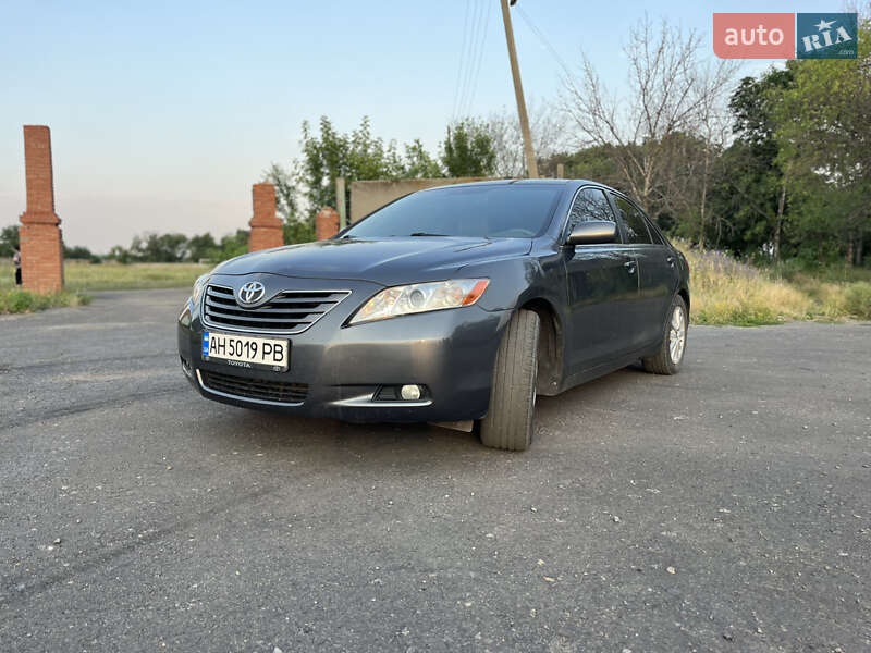 Седан Toyota Camry 2007 в Александровке (Краматорского района)