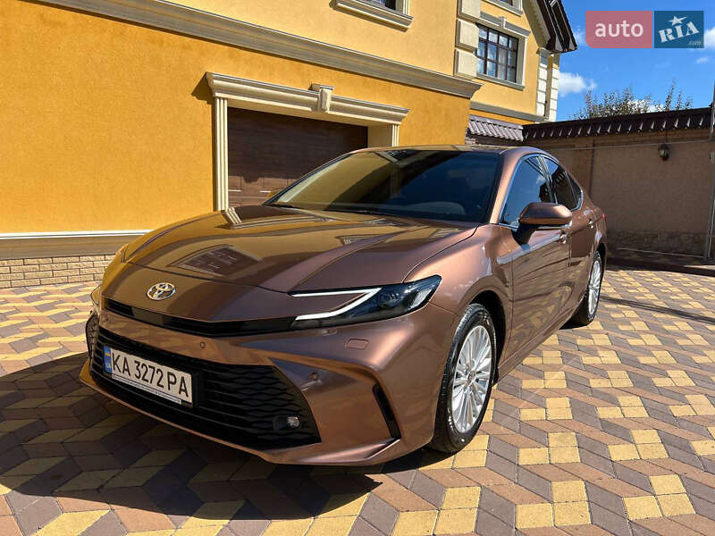 Седан Toyota Camry 2024 в Киеве Седан Toyota Camry 2024 в Киеве