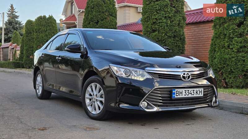 Седан Toyota Camry 2014 в Одессе