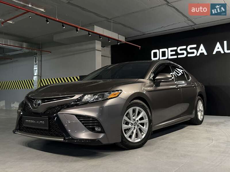 Седан Toyota Camry 2019 в Одесі Седан Toyota Camry 2019 в Одесі