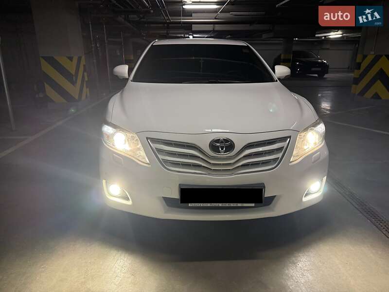 Седан Toyota Camry 2009 в Киеве Седан Toyota Camry 2009 в Киеве