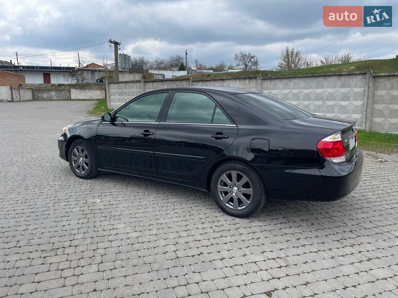 Седан Toyota Camry 2005 в Первомайську