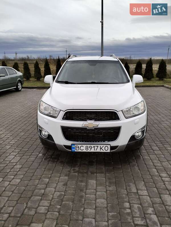 Внедорожник / Кроссовер Chevrolet Captiva 2011 в Городке