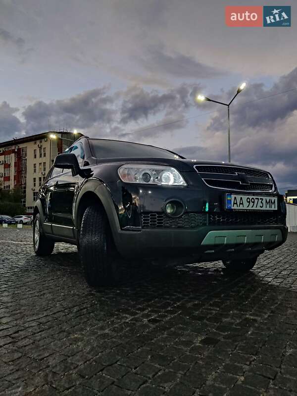 Внедорожник / Кроссовер Chevrolet Captiva 2007 в Киеве