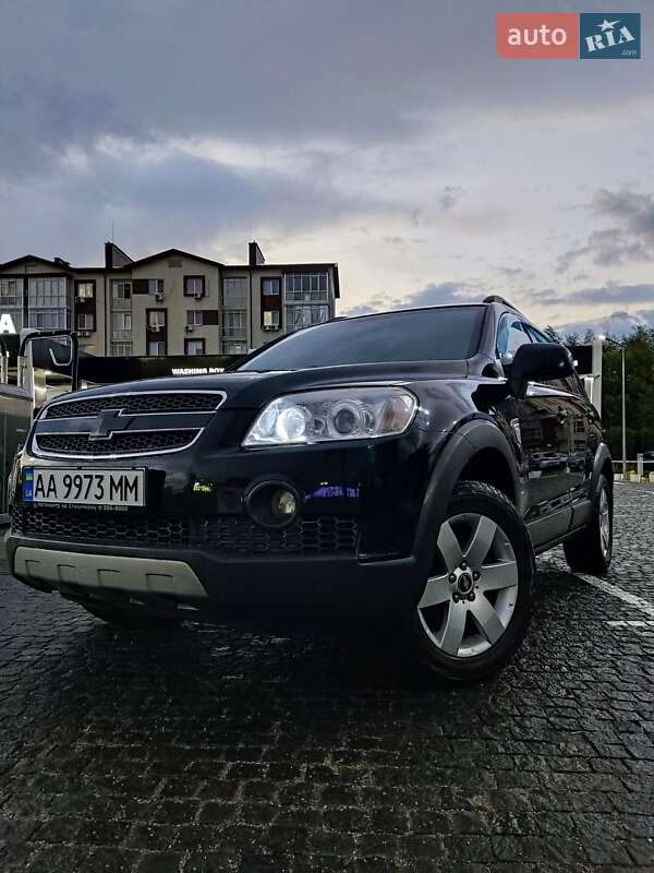 Внедорожник / Кроссовер Chevrolet Captiva 2007 в Киеве