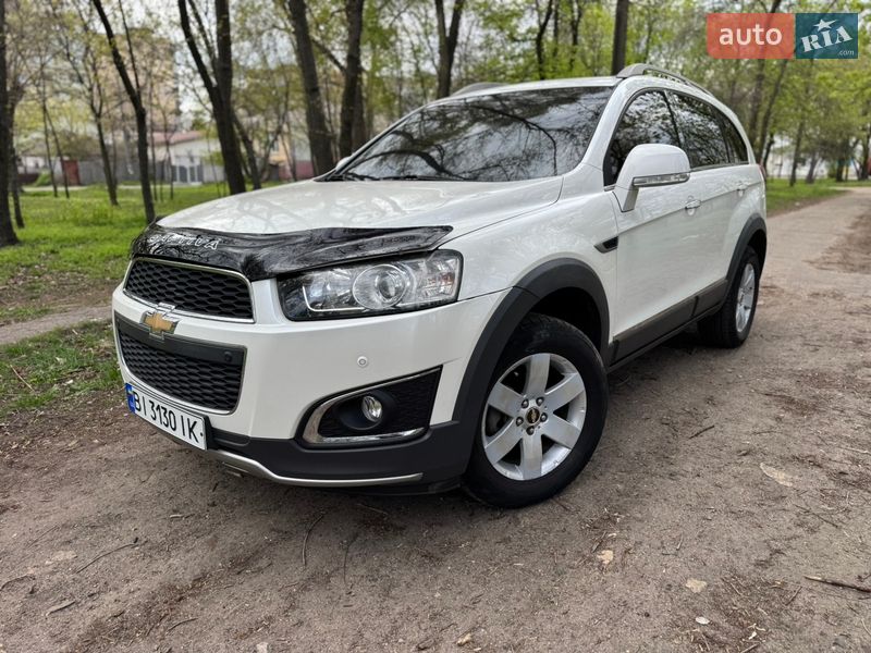 Внедорожник / Кроссовер Chevrolet Captiva 2015 в Днепре