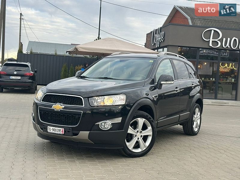 Позашляховик / Кросовер Chevrolet Captiva 2012 в Луцьку