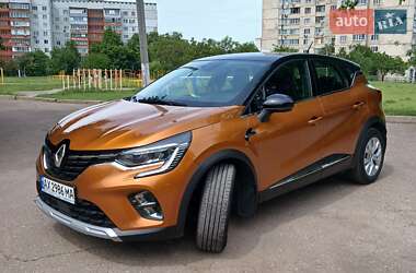 Внедорожник / Кроссовер Renault Captur 2021 в Харькове