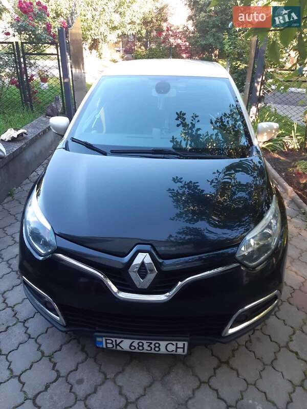 Внедорожник / Кроссовер Renault Captur 2014 в Ровно