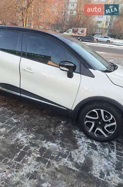 Внедорожник / Кроссовер Renault Captur 2015 в Кропивницком
