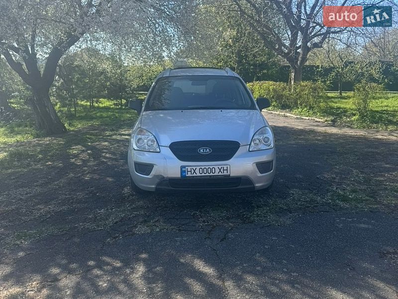 Мінівен Kia Carens 2006 в Хмельницькому