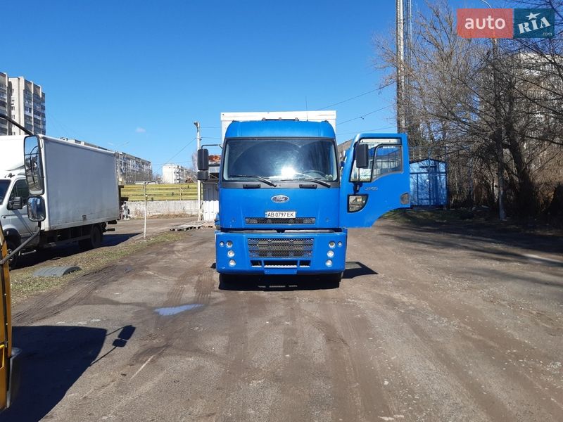 Вантажний фургон Ford Cargo 2007 в Вінниці
