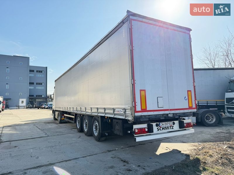 Тентованный борт (штора) - полуприцеп Schmitz Cargobull Cargobull 2013 в Львове
