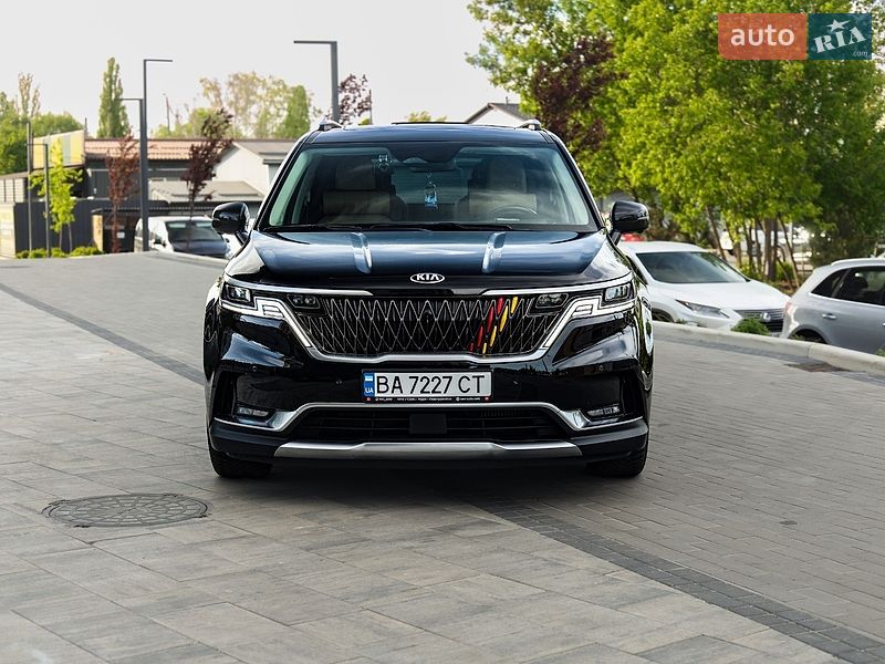Минивэн Kia Carnival 2021 в Кропивницком