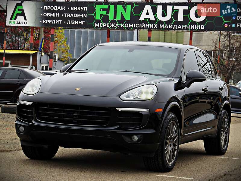 Позашляховик / Кросовер Porsche Cayenne 2017 в Черкасах