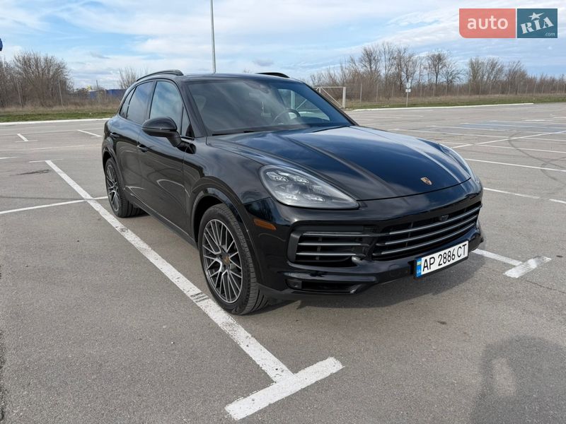 Внедорожник / Кроссовер Porsche Cayenne 2019 в Запорожье
