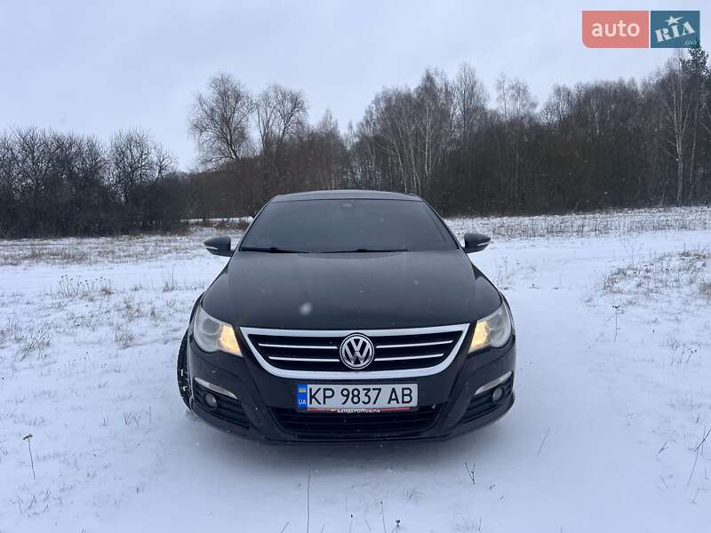 Купе Volkswagen CC / Passat CC 2008 в Путивле