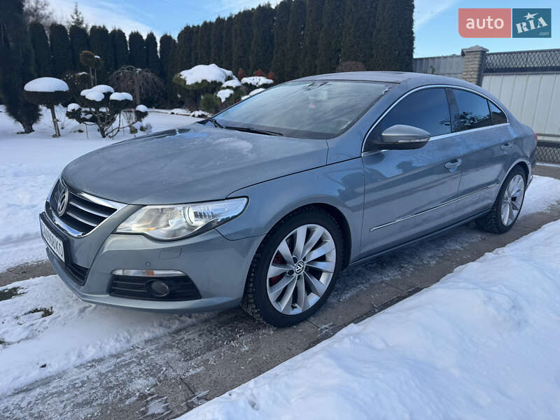 Купе Volkswagen CC / Passat CC 2011 в Черкассах