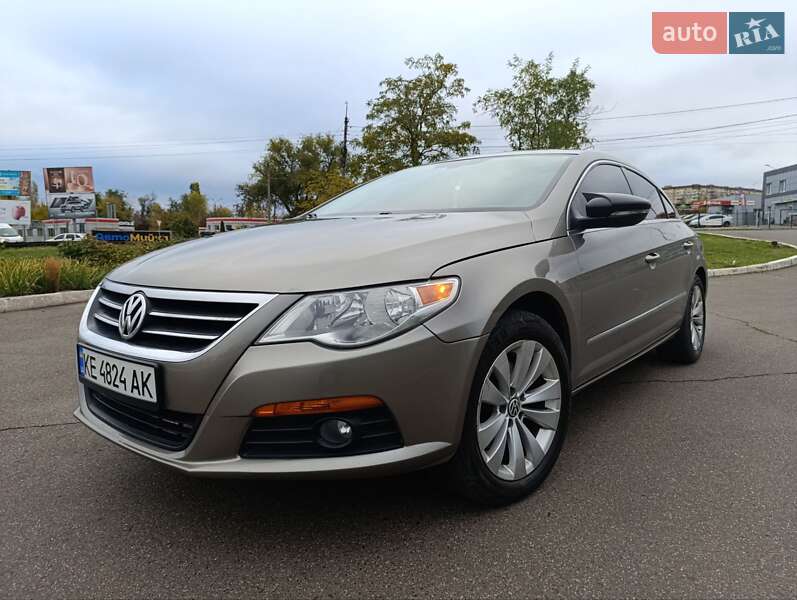 Купе Volkswagen CC / Passat CC 2010 в Кривому Розі