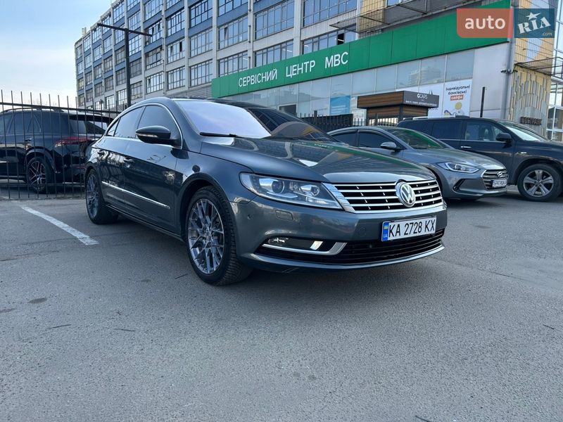 Купе Volkswagen CC / Passat CC 2012 в Києві