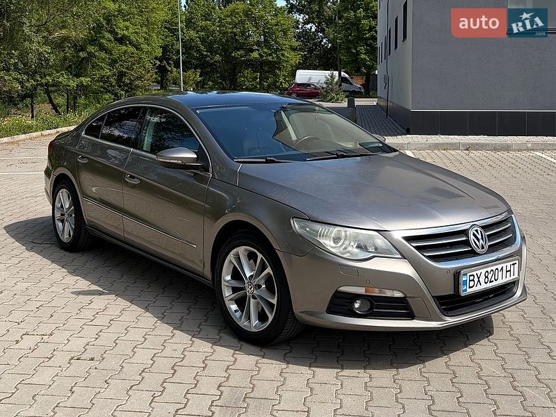 Купе Volkswagen CC / Passat CC 2011 в Хмельницькому