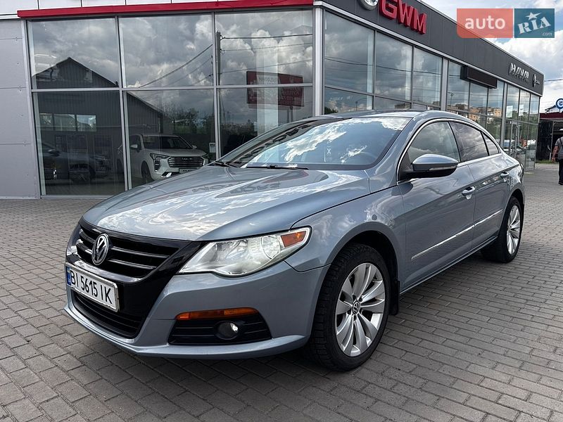 Купе Volkswagen CC / Passat CC 2010 в Полтаве