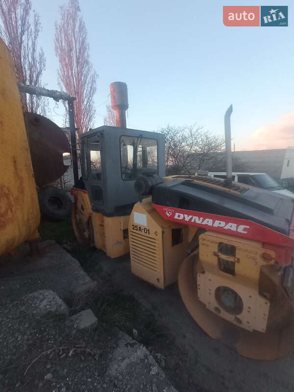 Дорожный каток Dynapac CC 2004 в Николаеве Дорожный каток Dynapac CC 2004 в Николаеве