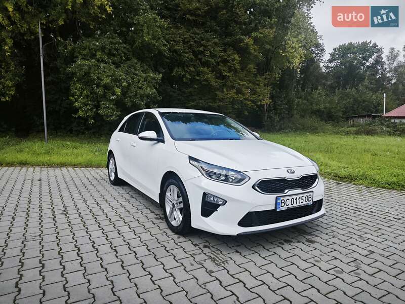 Хэтчбек Kia Ceed 2019 в Львове