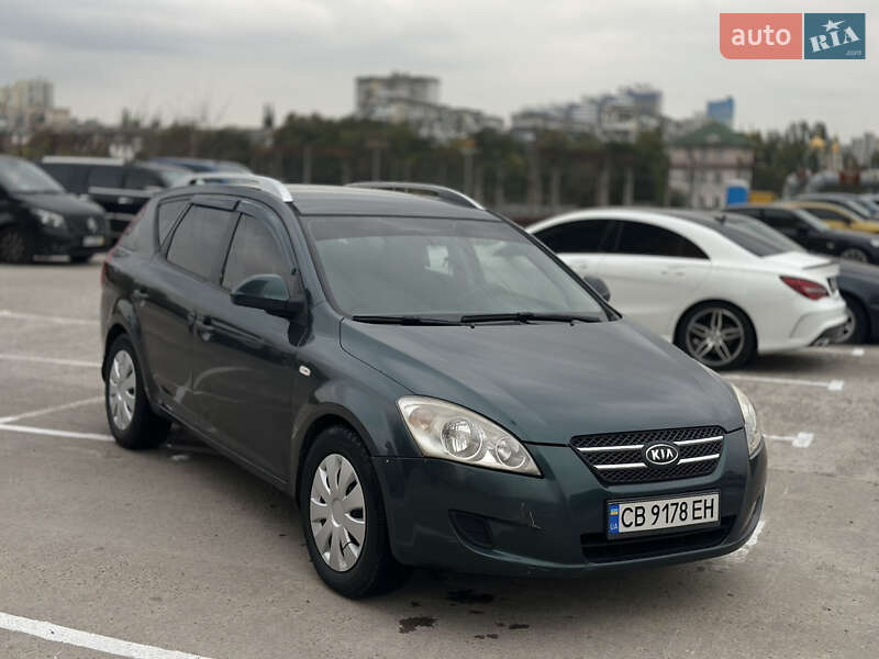 Универсал Kia Ceed 2009 в Киеве