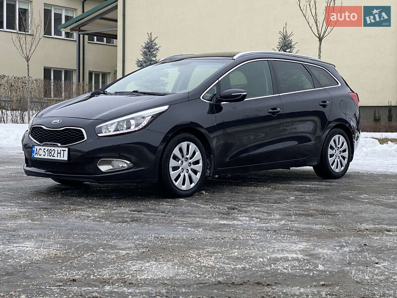 Универсал Kia Ceed 2013 в Луцке