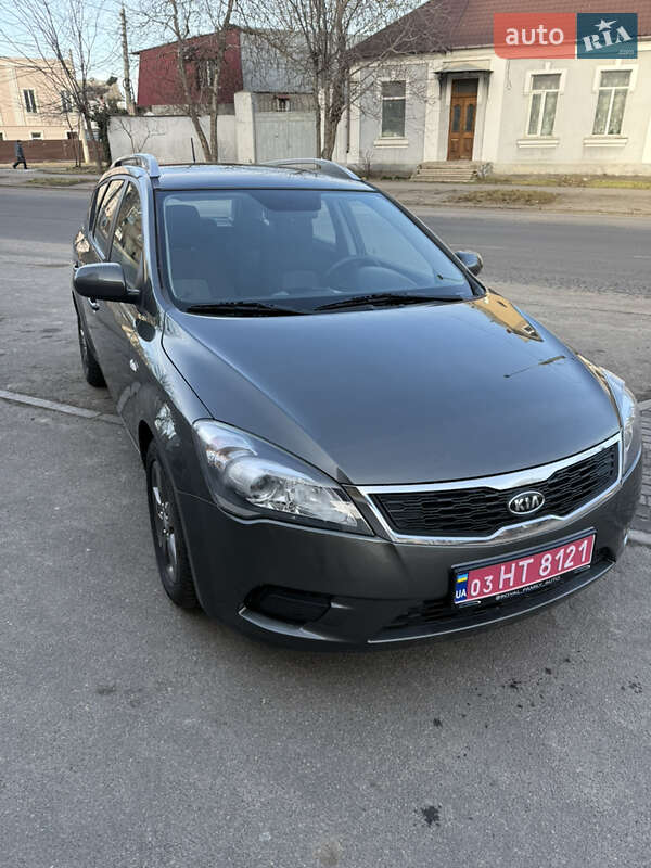 Універсал Kia Ceed 2009 в Миколаєві Універсал Kia Ceed 2009 в Миколаєві