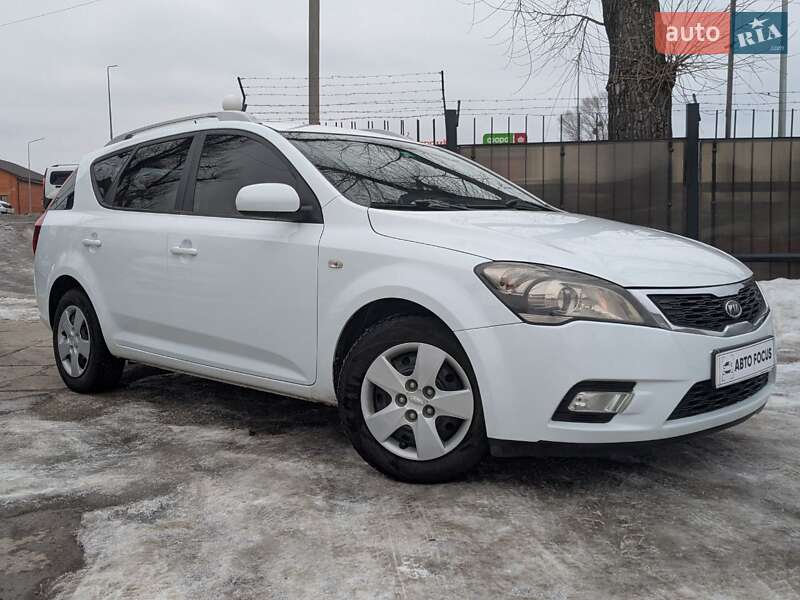 Универсал Kia Ceed 2011 в Киеве Универсал Kia Ceed 2011 в Киеве