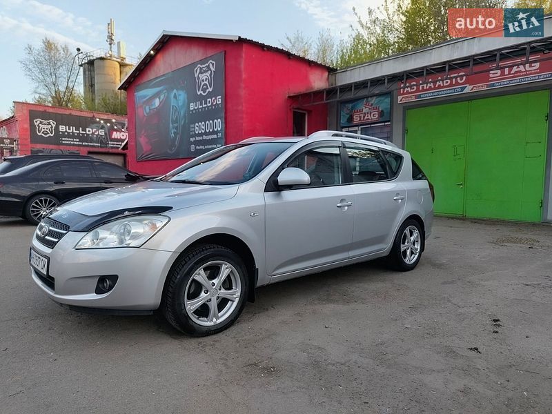 Универсал Kia Ceed 2009 в Киеве