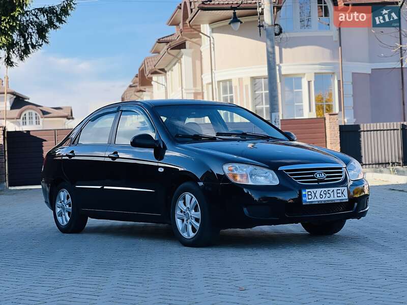 Седан Kia Cerato 2007 в Черновцах Седан Kia Cerato 2007 в Черновцах