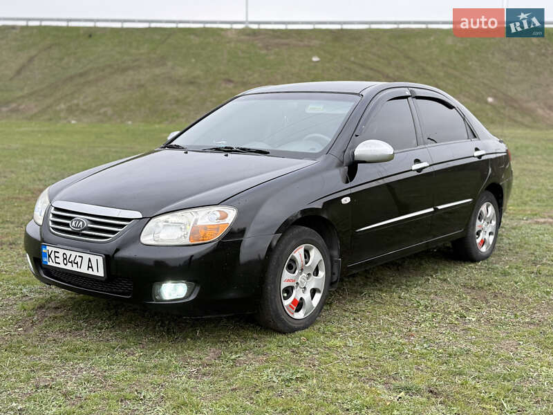 Седан Kia Cerato 2007 в Днепре
