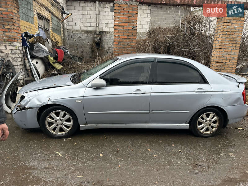 Седан Kia Cerato 2006 в Киеве