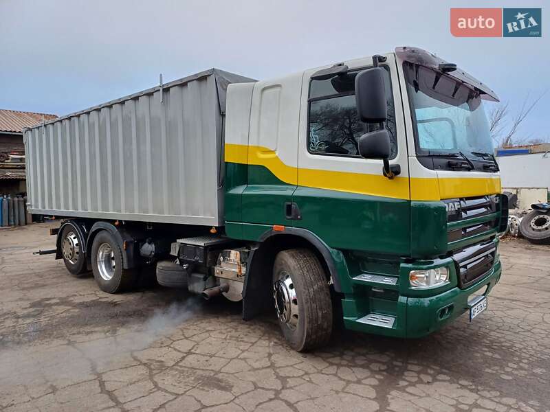 Самосвал DAF CF 2010 в Запорожье Самосвал DAF CF 2010 в Запорожье