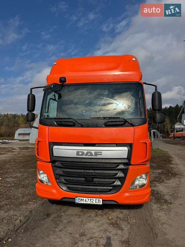 Тягач DAF CF 2014 в Сумах