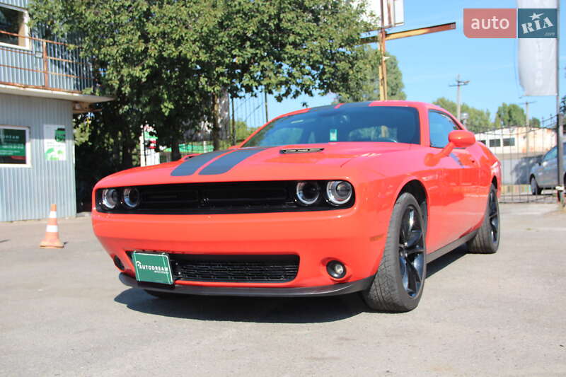 Купе Dodge Challenger 2016 в Одессе Купе Dodge Challenger 2016 в Одессе