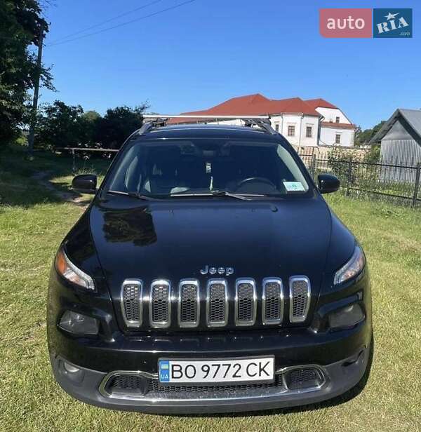 Внедорожник / Кроссовер Jeep Cherokee 2016 в Тернополе Внедорожник / Кроссовер Jeep Cherokee 2016 в Тернополе