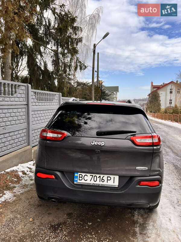 Внедорожник / Кроссовер Jeep Cherokee 2017 в Мостиске Внедорожник / Кроссовер Jeep Cherokee 2017 в Мостиске