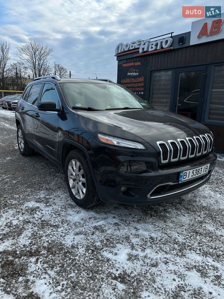 Внедорожник / Кроссовер Jeep Cherokee 2015 в Кременчуге Внедорожник / Кроссовер Jeep Cherokee 2015 в Кременчуге