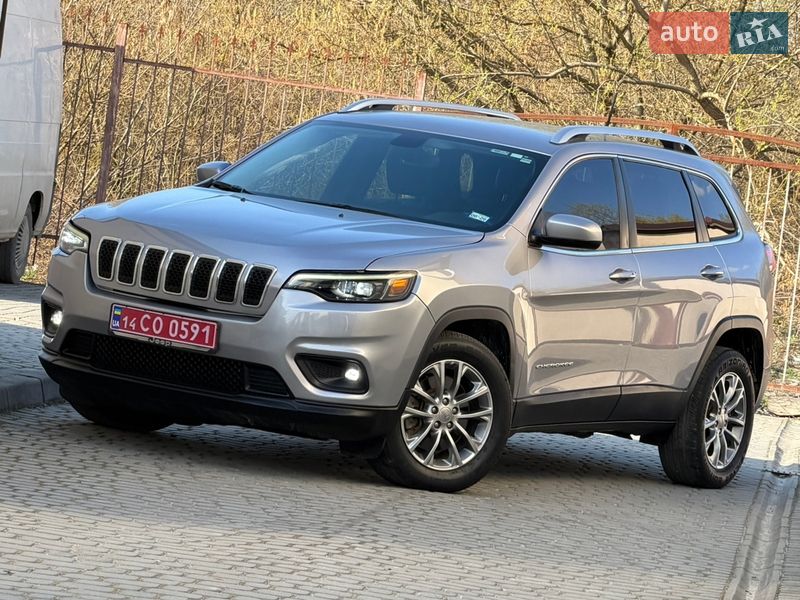 Позашляховик / Кросовер Jeep Cherokee 2019 в Дрогобичі