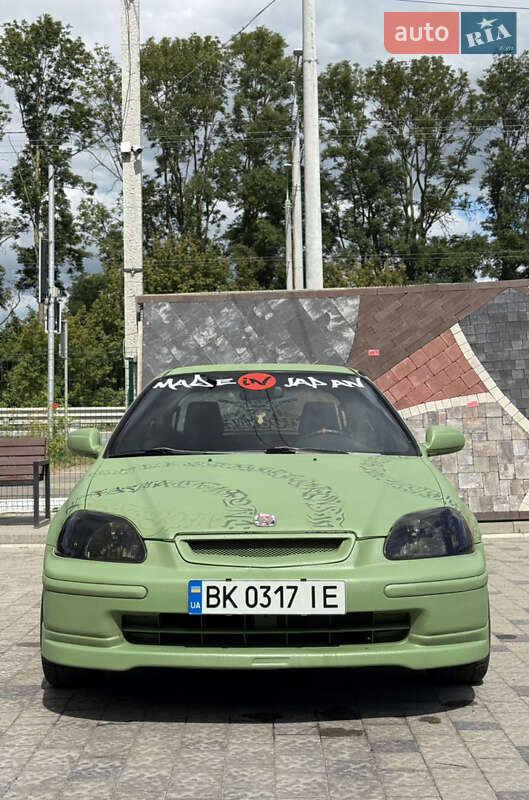 Хэтчбек Honda Civic 1995 в Ровно
