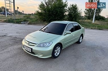 Седан Honda Civic 2004 в Измаиле