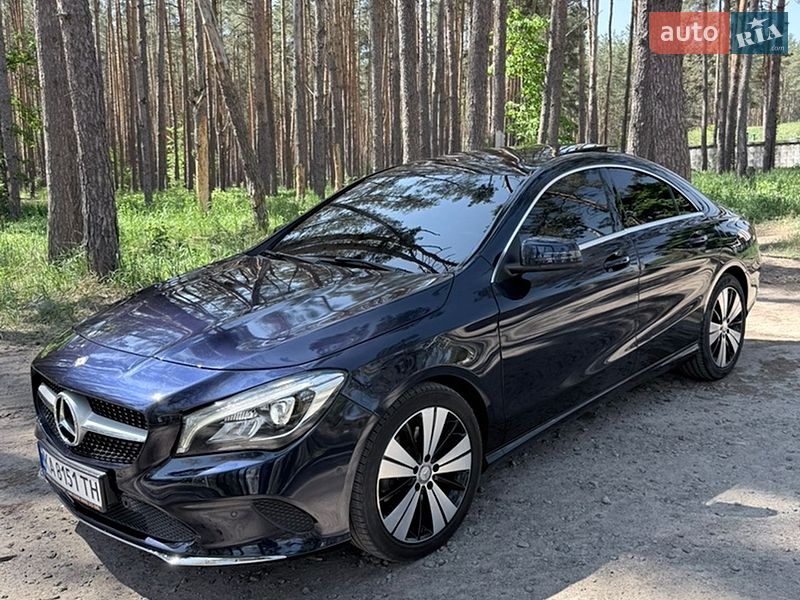 Седан Mercedes-Benz CLA-Class 2016 в Киеве Седан Mercedes-Benz CLA-Class 2016 в Киеве